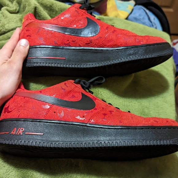 Nike Air force one low Red Pasley size 11 - Picture 3 of 12